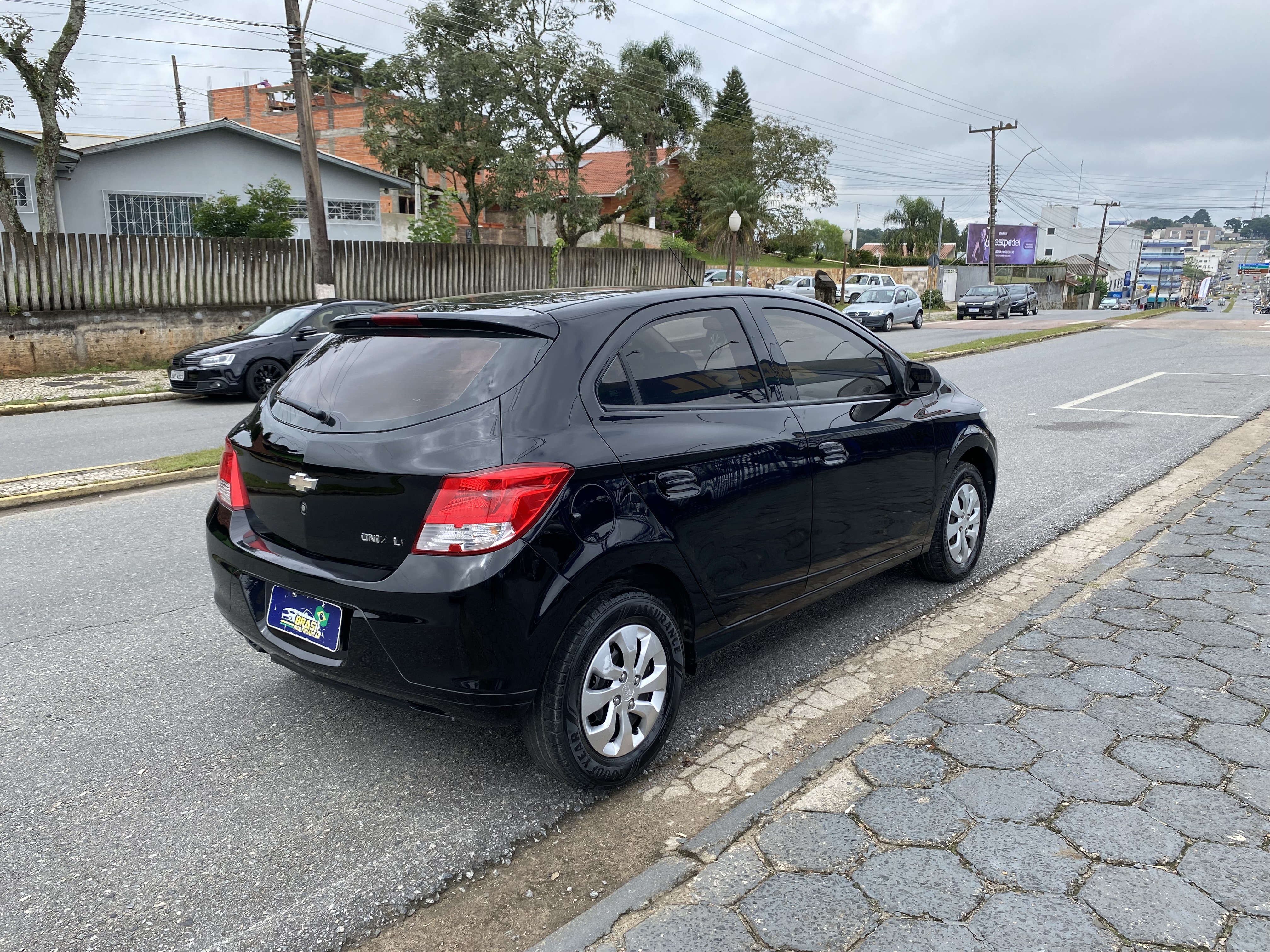 Onix Lt 1.0