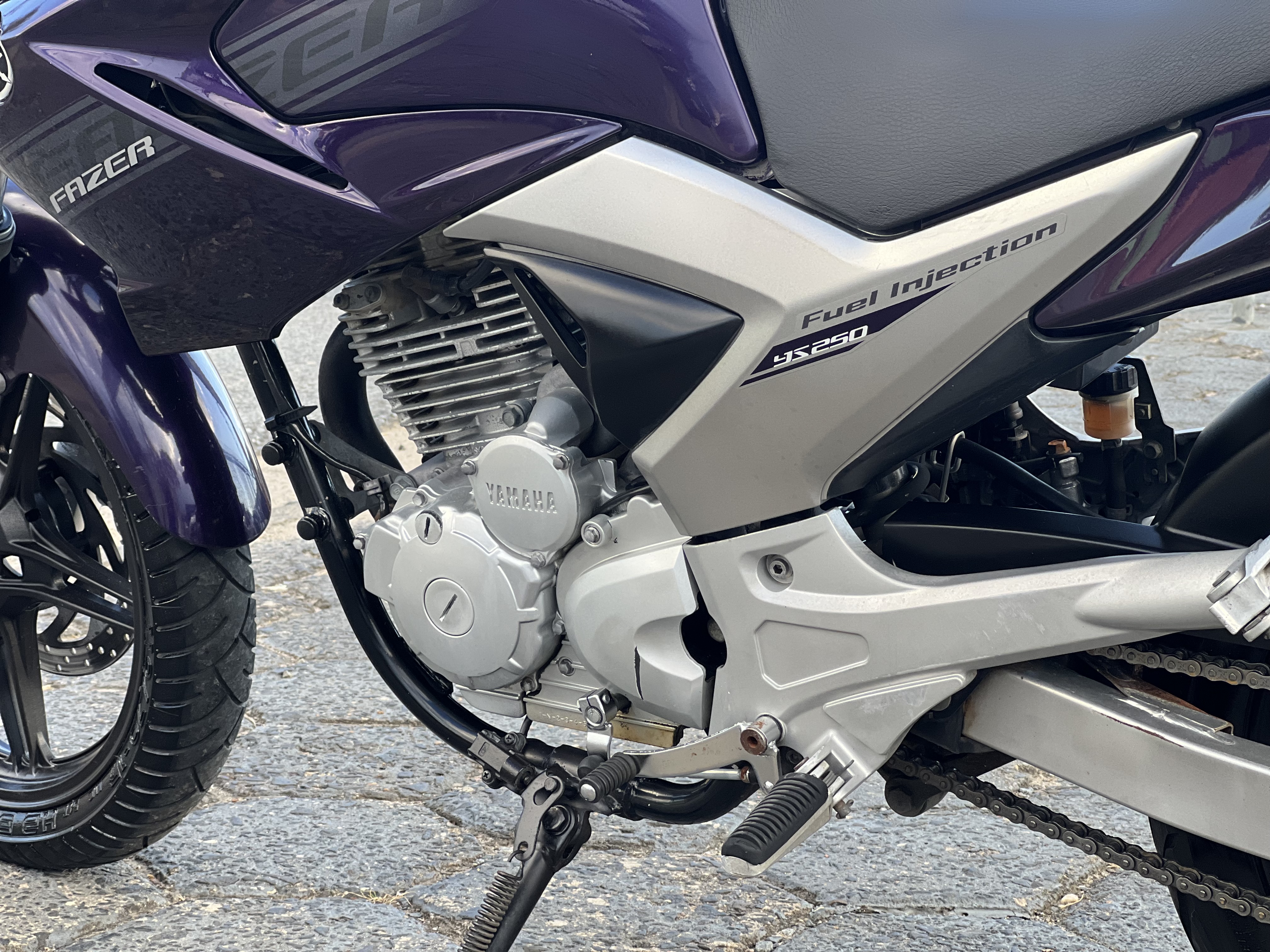 Fazer 250